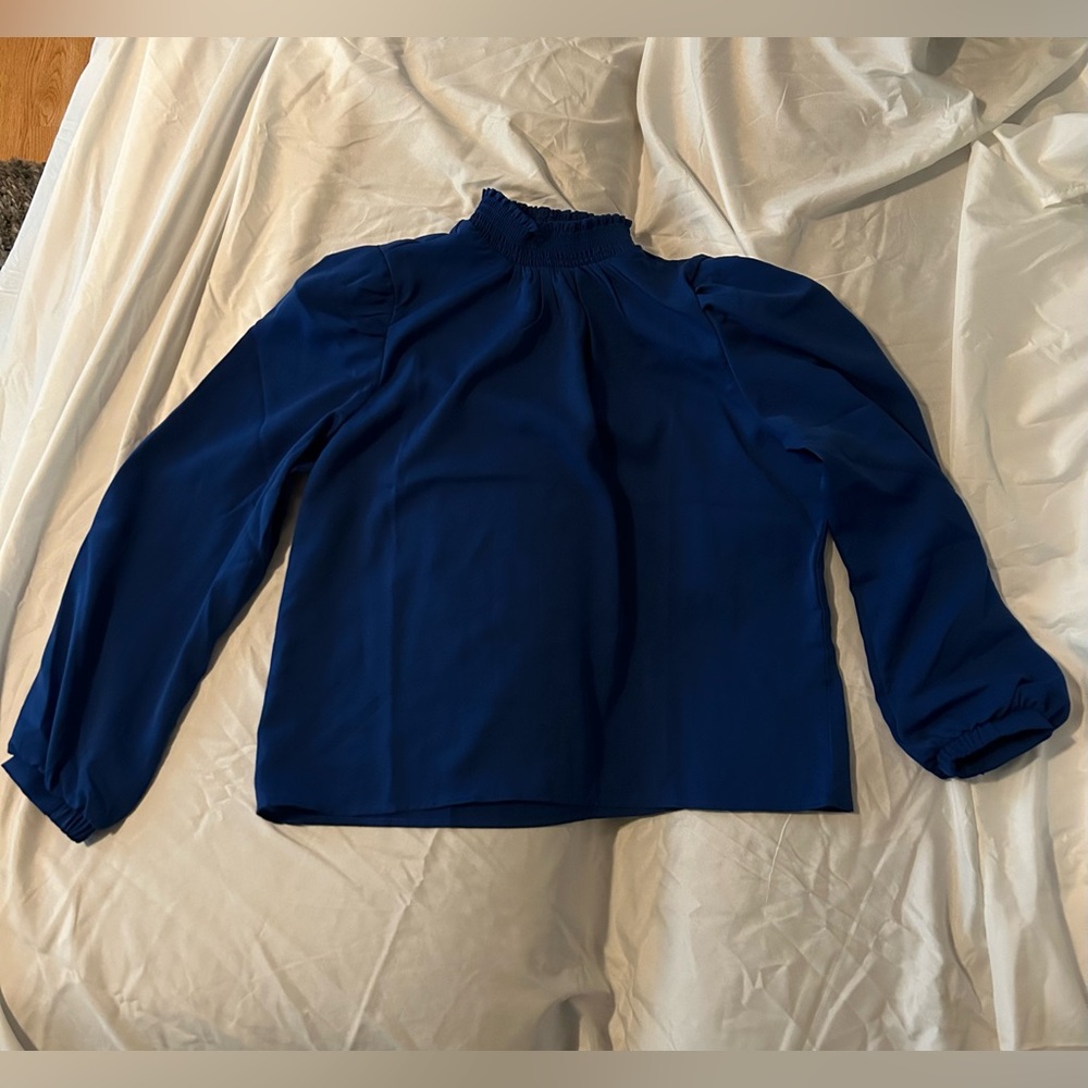 Women's Blue Long Sleeve Top